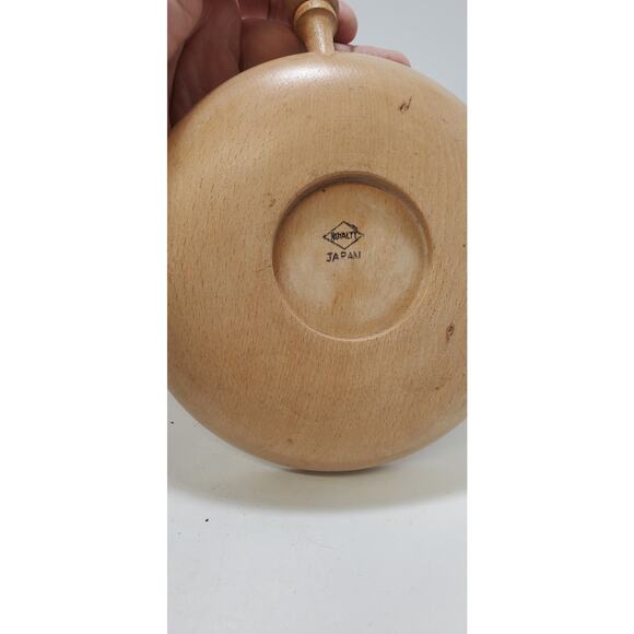 Royalty Vintage Mid Century (1960's) Maple, Hand Painted, Rooster Snack Bowl - Picture 4 of 7